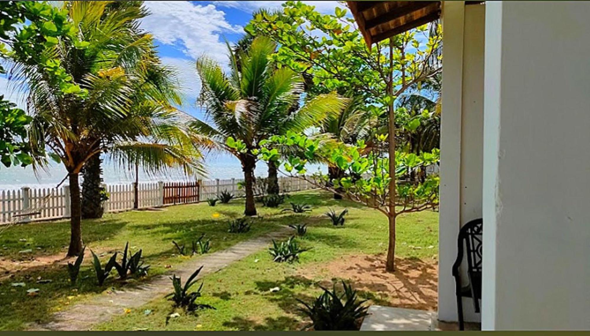 Pearl Oceanic Resort - Trincomalee Esterno foto