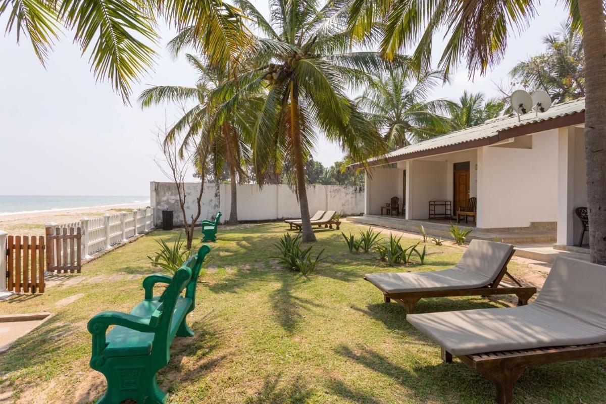 Pearl Oceanic Resort - Trincomalee Esterno foto